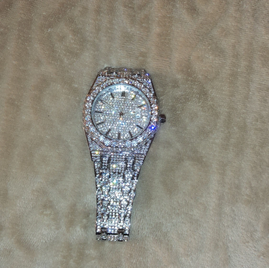 Iced out silverfärgad klocka - 1