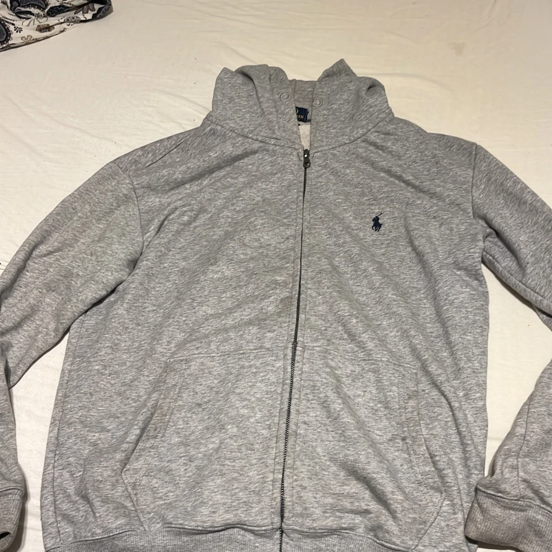 Grå hoodie från Polo Ralph Lauren