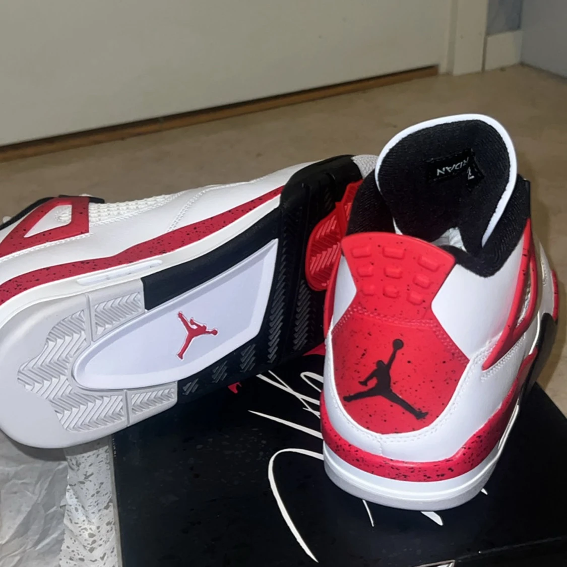 Nike Air Jordan 4 Fire Red sneakers - 1
