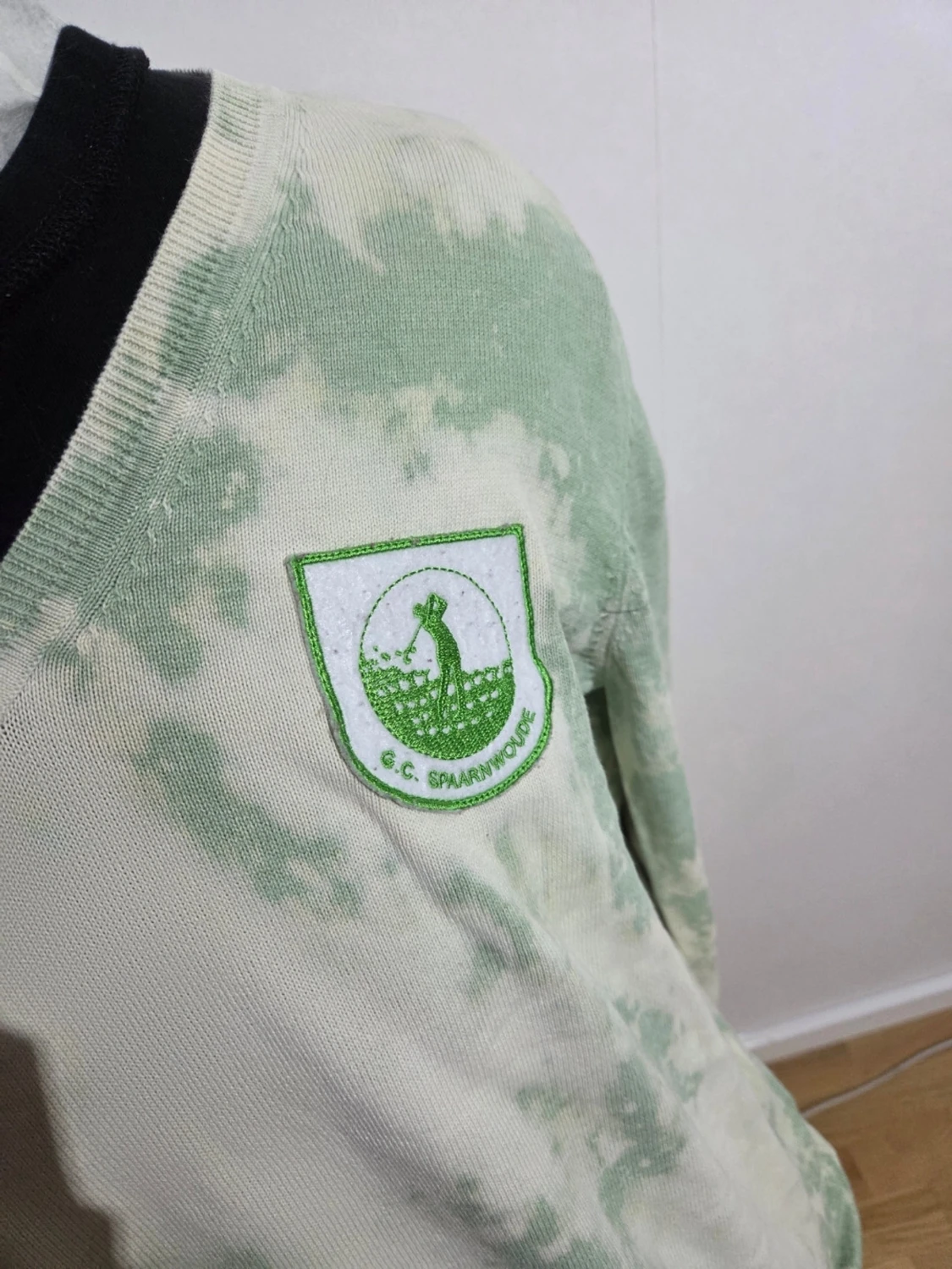 Grönvit v-ringad tröja G.C. Spaarnwoude - 2