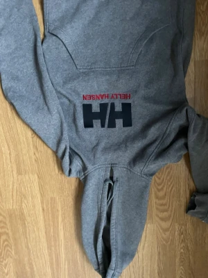 Helly Hansen hoodie - Nytt skick 