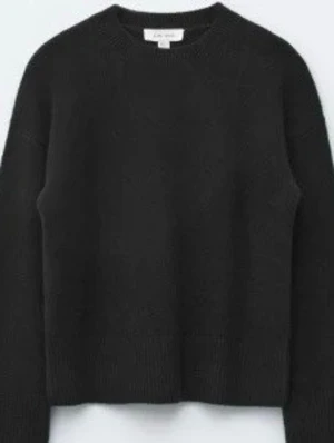 Stickad tröja - Svart stickad tröja från & Other Stories