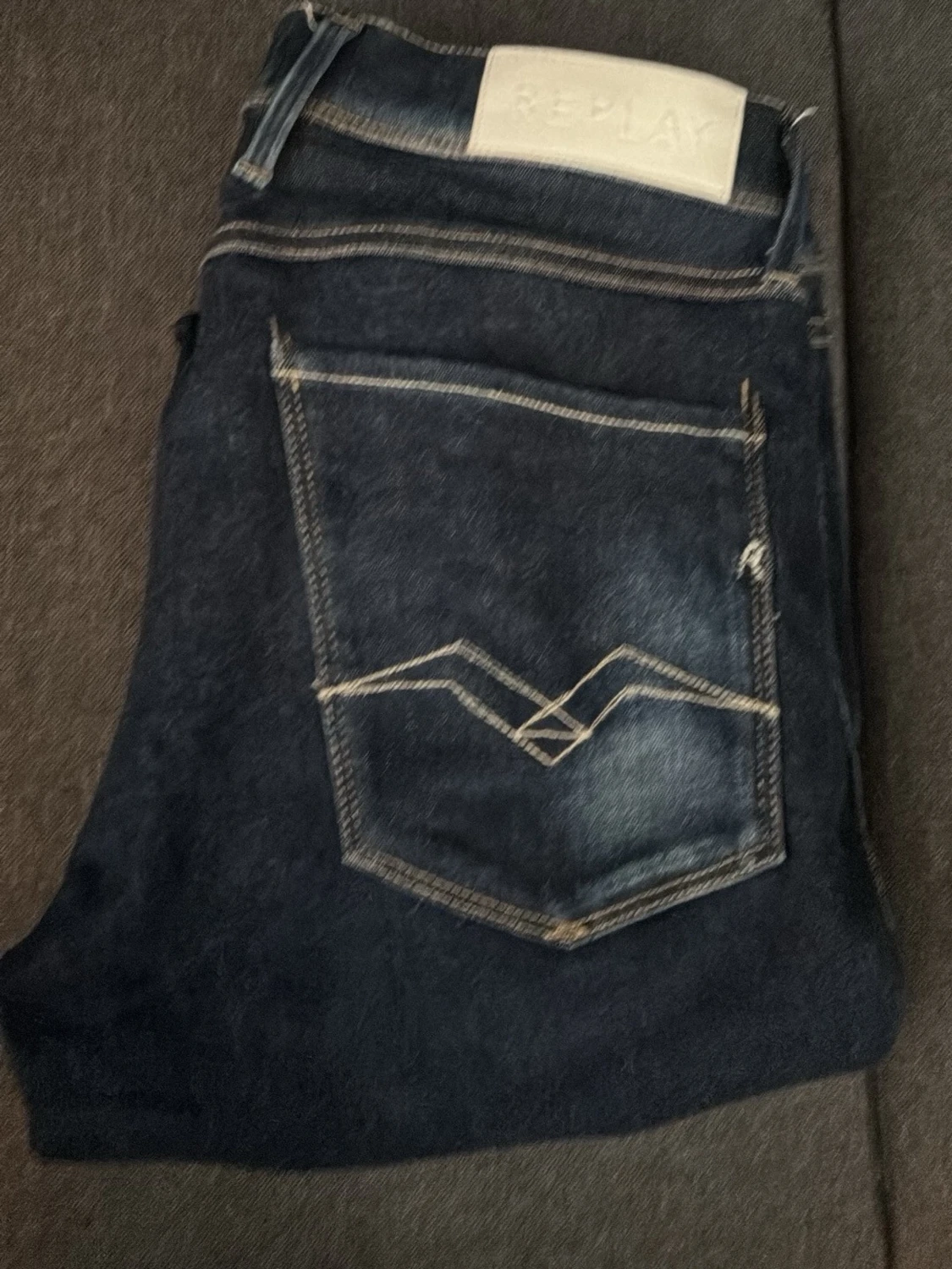 Replay Anbass mörkblå jeans