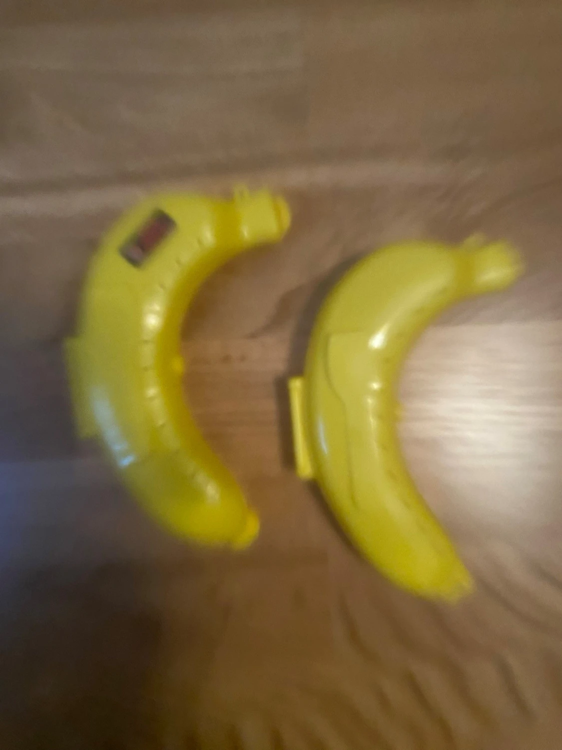 Banan fodral i plast 2st - 4