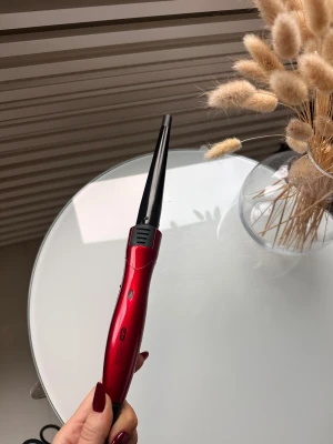 Locktång - Fin locktång från OBH. Använd men bra skick