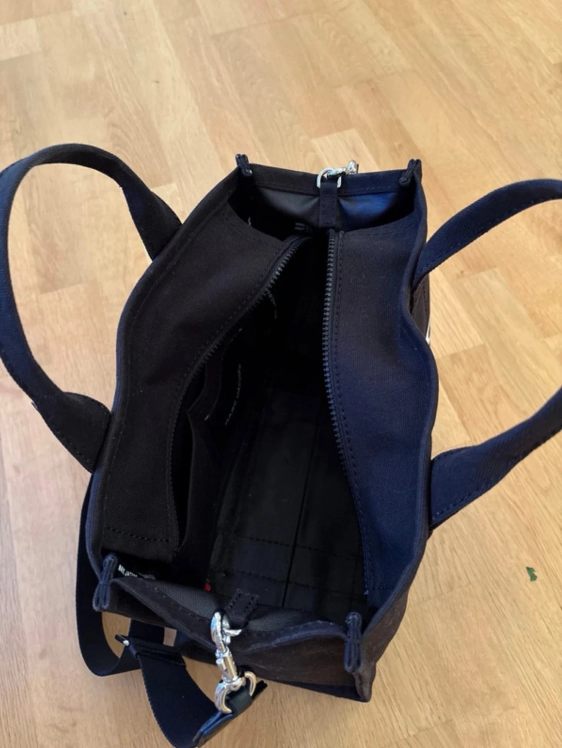 Svart tote bag från Marc Jacobs - 2