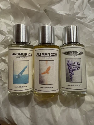 Parfym från One Bold Chemist - Langmuir 17.0 - LV immagination, Altman 22.0 - PDM althair, Sørensen 26.0 - Side effect. Säljer dessa eftersom dom inte faller mig i smaken 