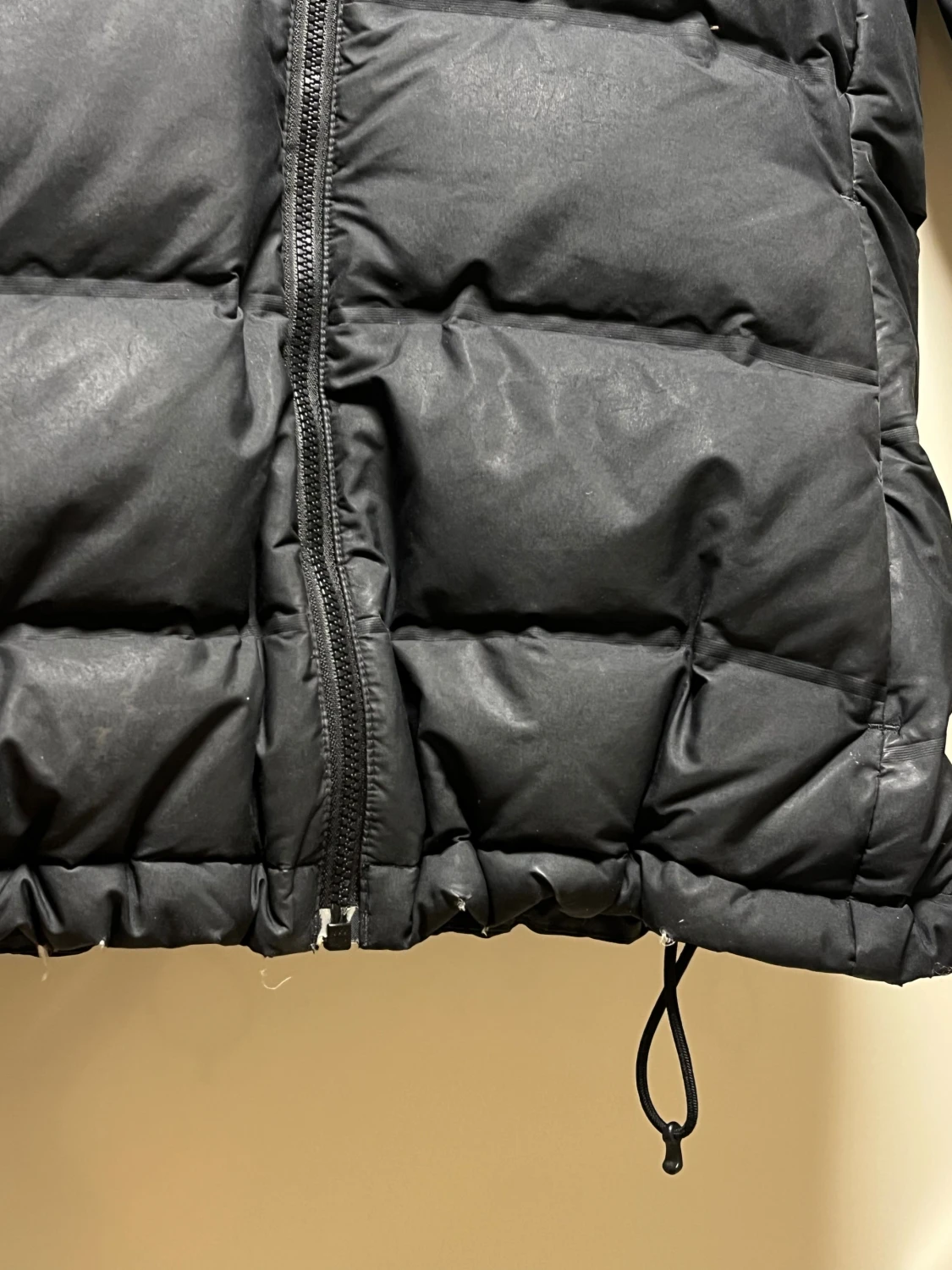 Svart dunjacka från Adidas - 3