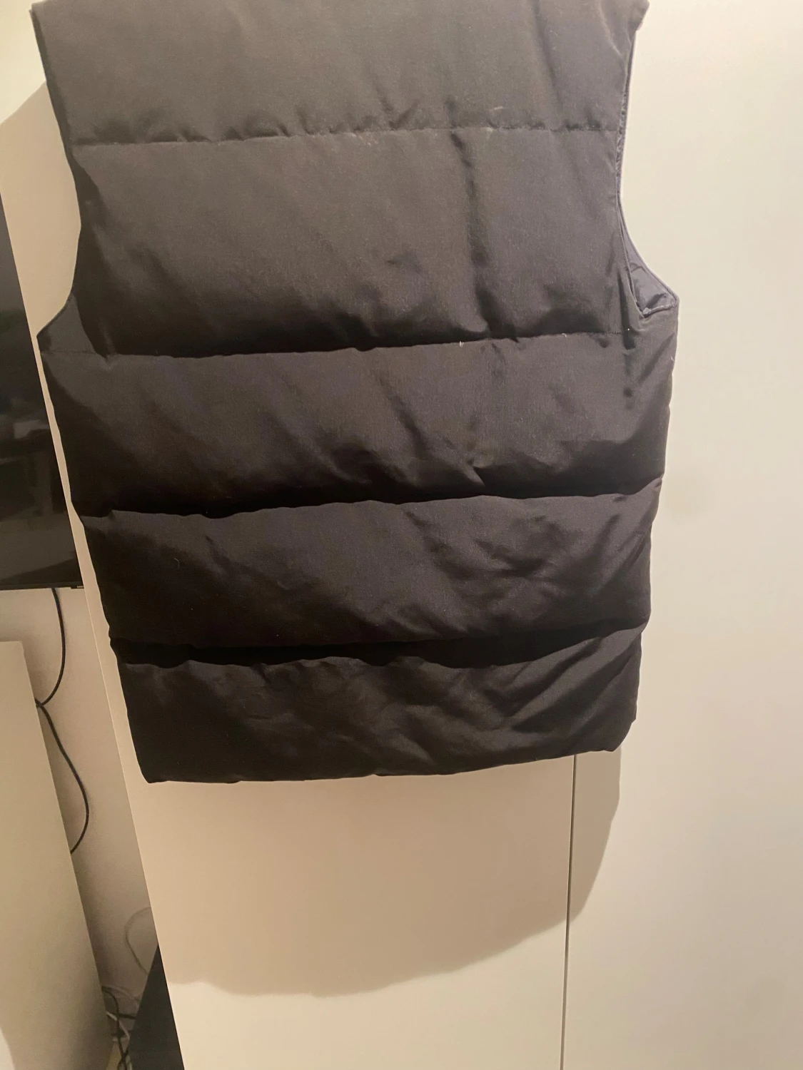 Fet svart väst från CG - 1