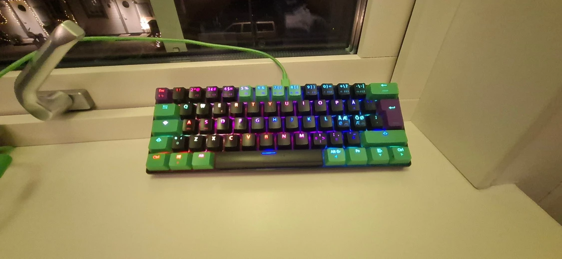 NOS C450 Mini Keyboard Pro Riddle - 2