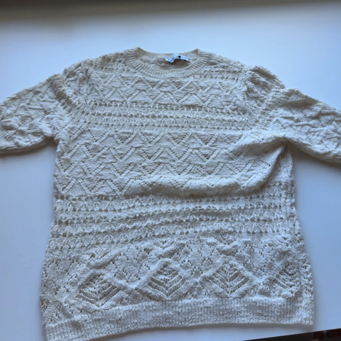 Stickad kortärmad tröja från Zara - 1