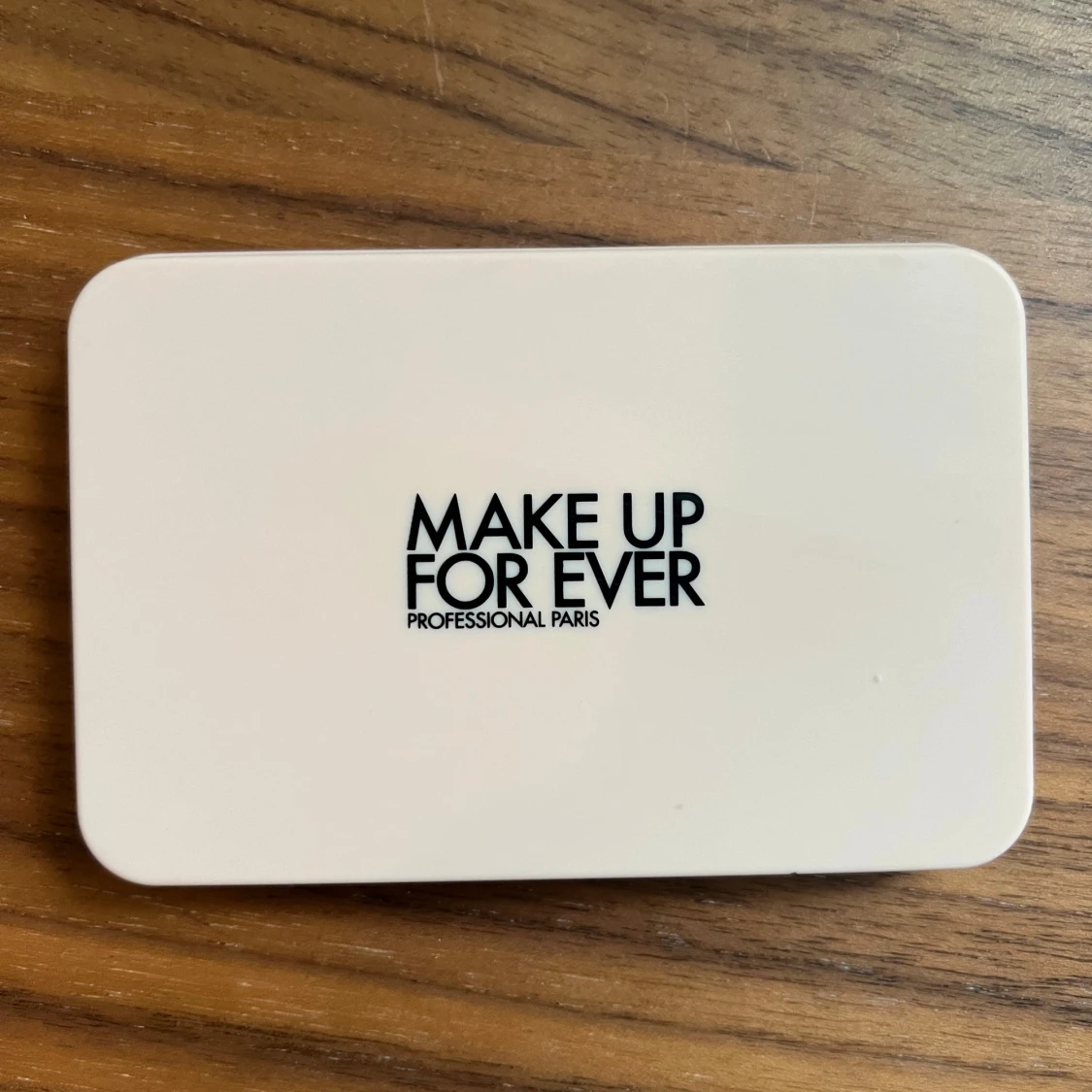Make Up For Ever HD Skin Matte Velvet - 1