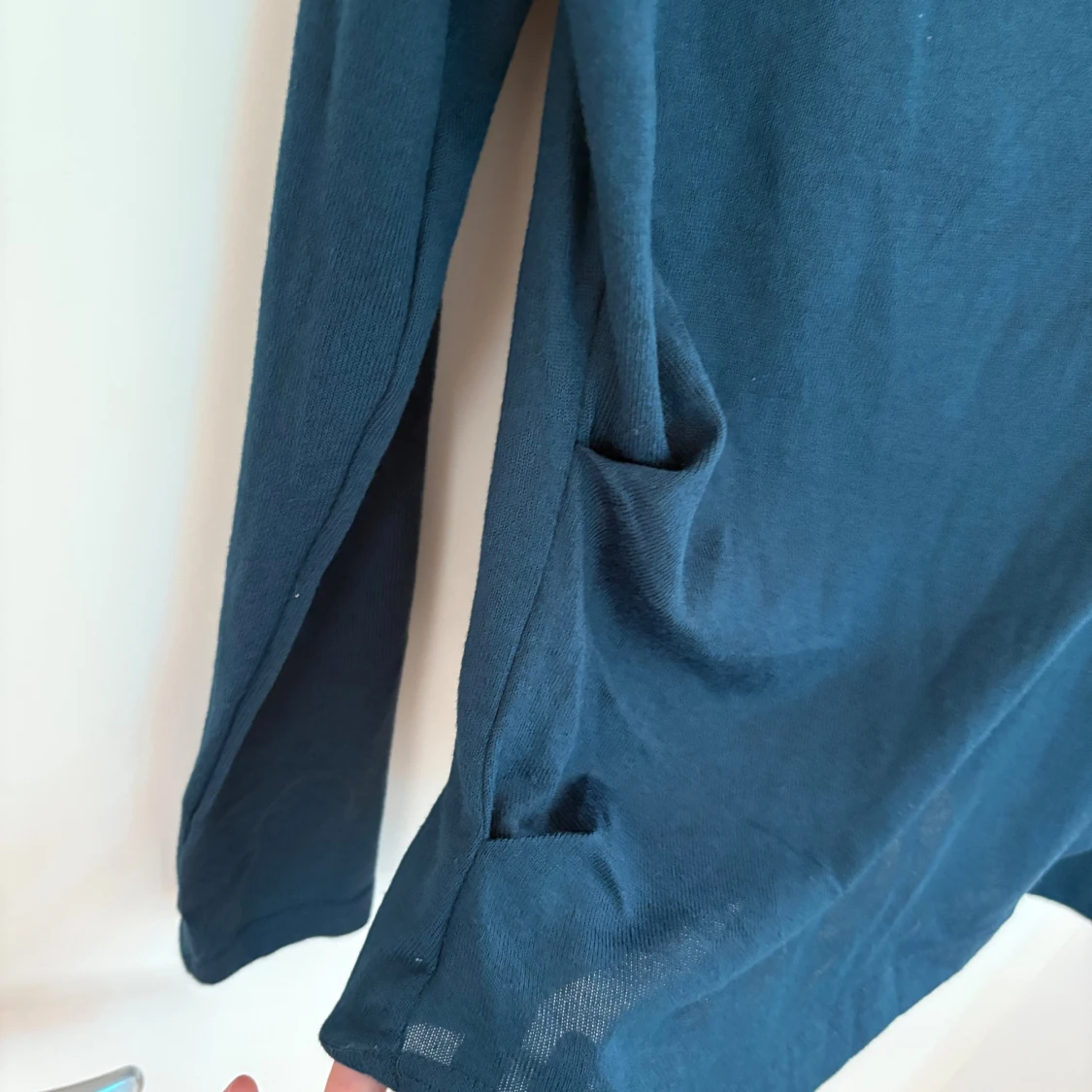 Mörkblå långärmad topp - 1