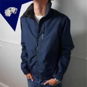 HELLY HANSEN JACKA  - Snygg windbreaker from Helly Hansen | Skick: 9,5/10 (kvitto finns kvar) | Strl: S men passar M | Modellen är 182cm lång | Hör av dig om du undrar någonting!