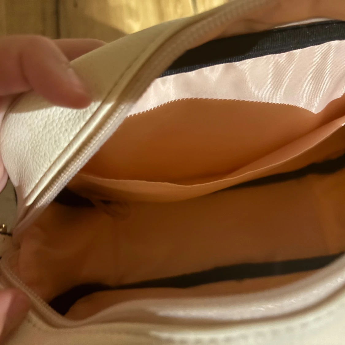 Ljusrosa väska från Victoria's Secret - 1