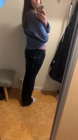 True religion Joey jeans  - Lågmidjade true religion jeans i storlek 25