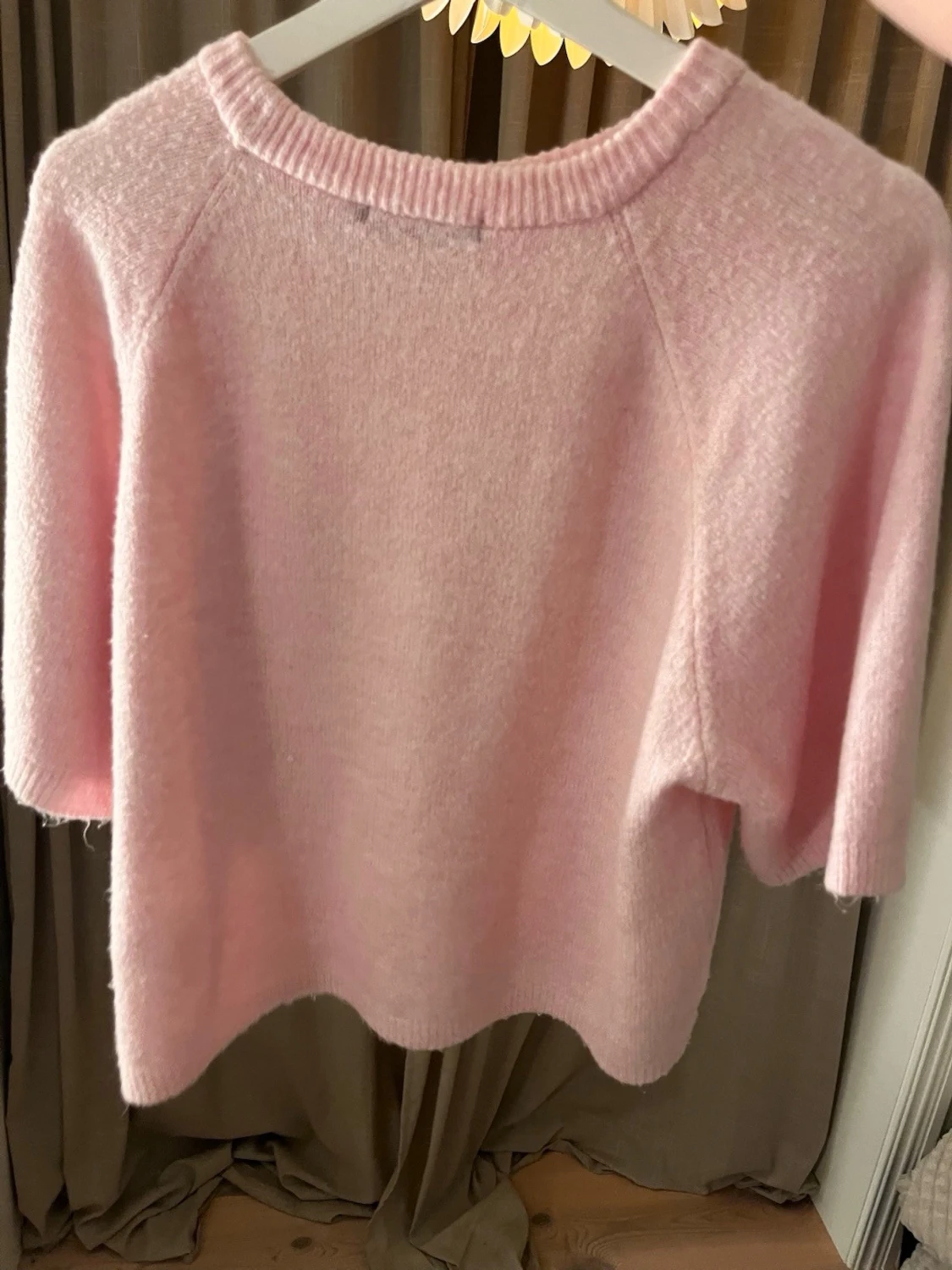 Ljusrosa stickad tröja från 157 - 2