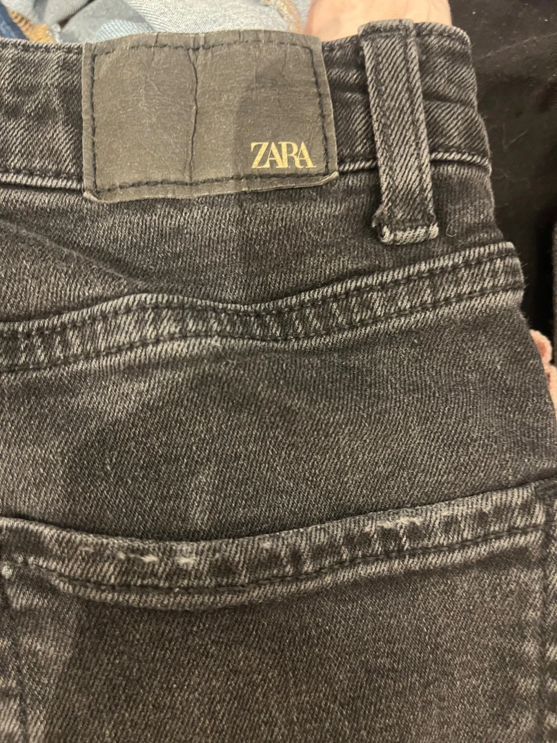 Svarta jeans från Zara