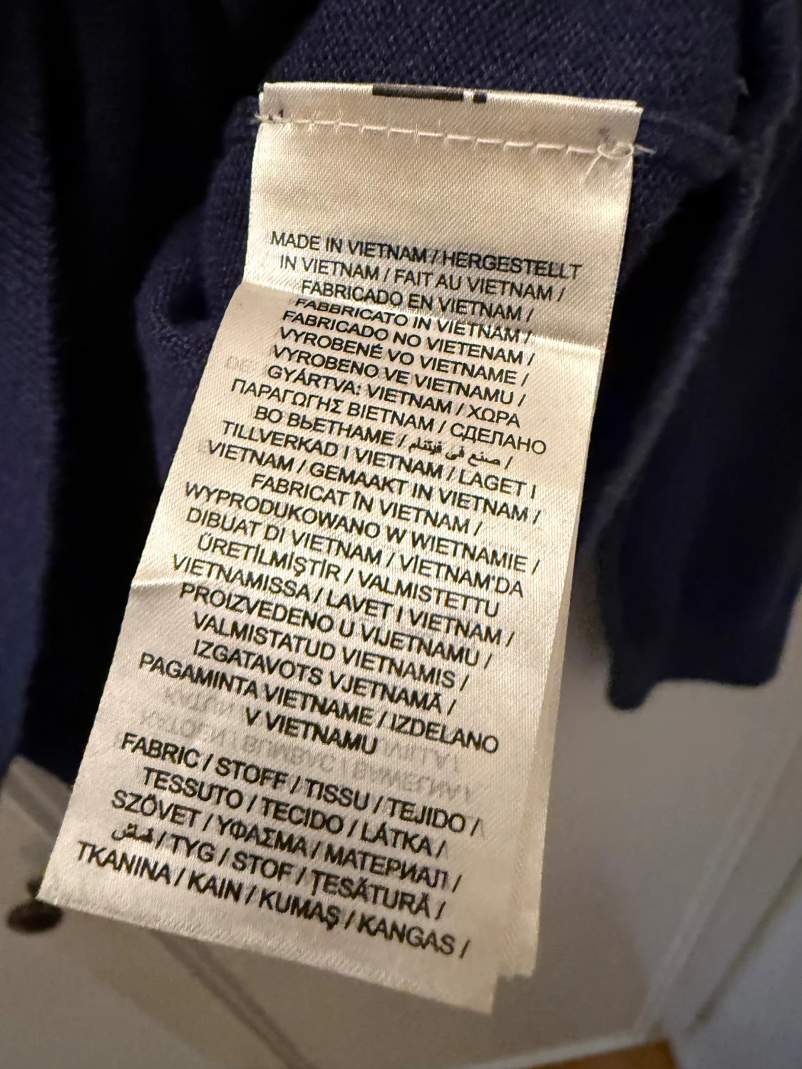 Blå v-ringad tröja från GANT - 3