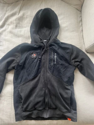 Sail racing antartica  - Fräsch sail racing tröja. Modellen heter antartica. Ordinarie pris 1400. I gott skick. 