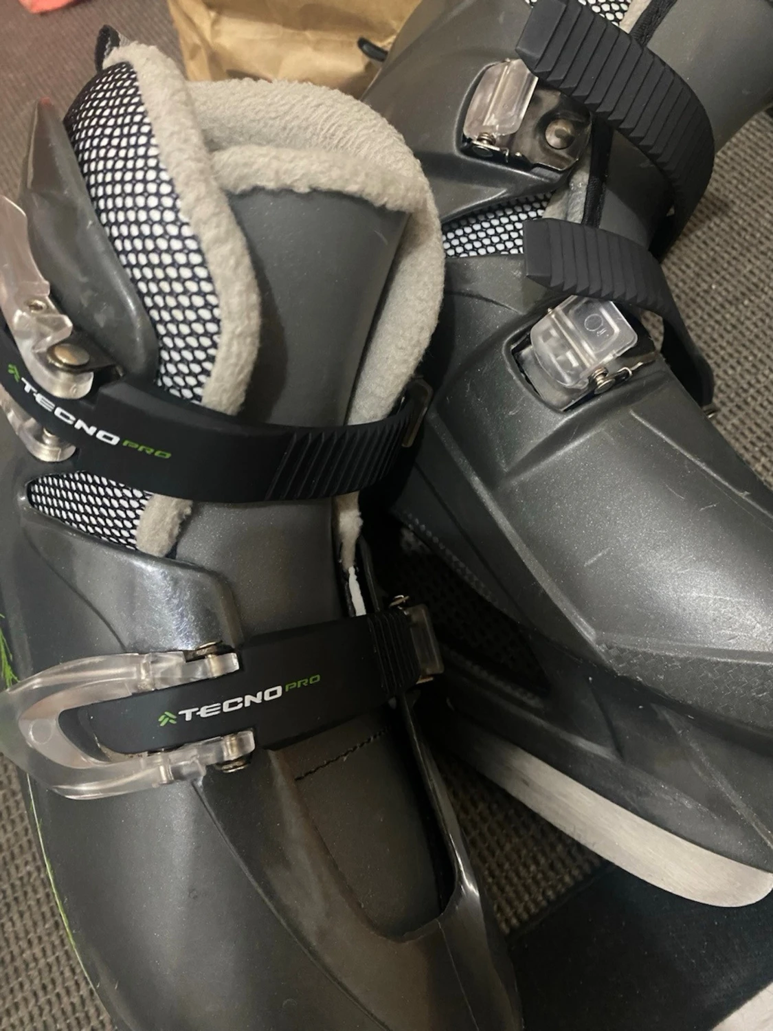 Grå skridskor Tecno Pro Raptor - 5