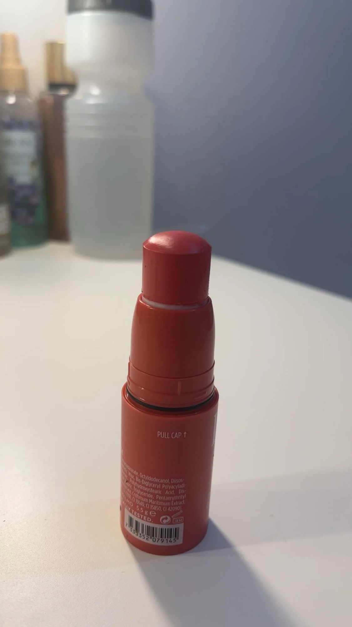 Isadora Blush Stick Coral Rose - 2