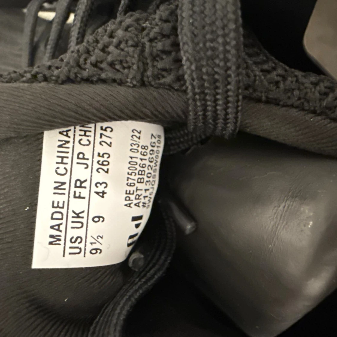 Adidas Ultraboost svarta sneakers 43 - 3