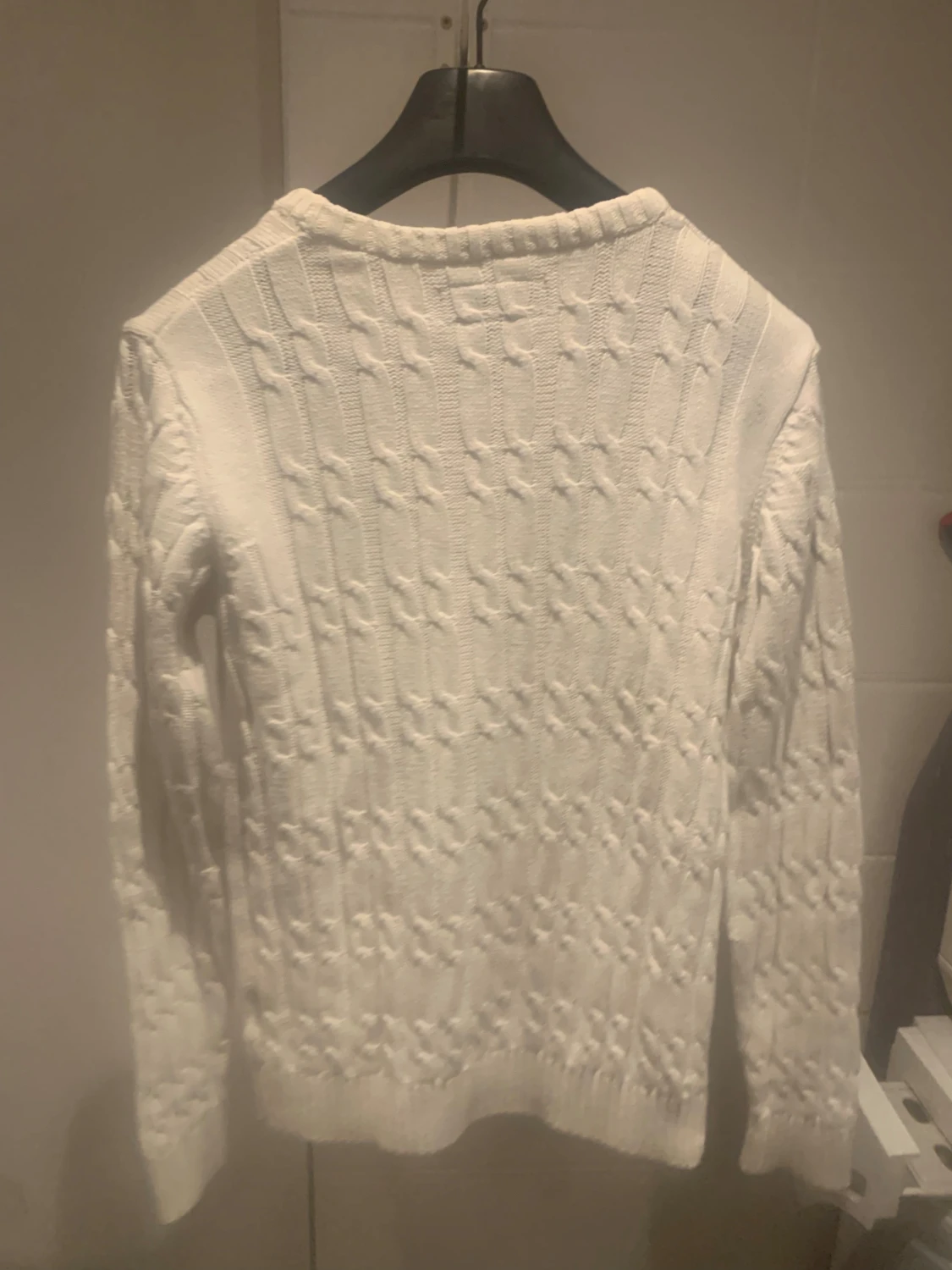 Vit stickad tröja från INDICODE - 1