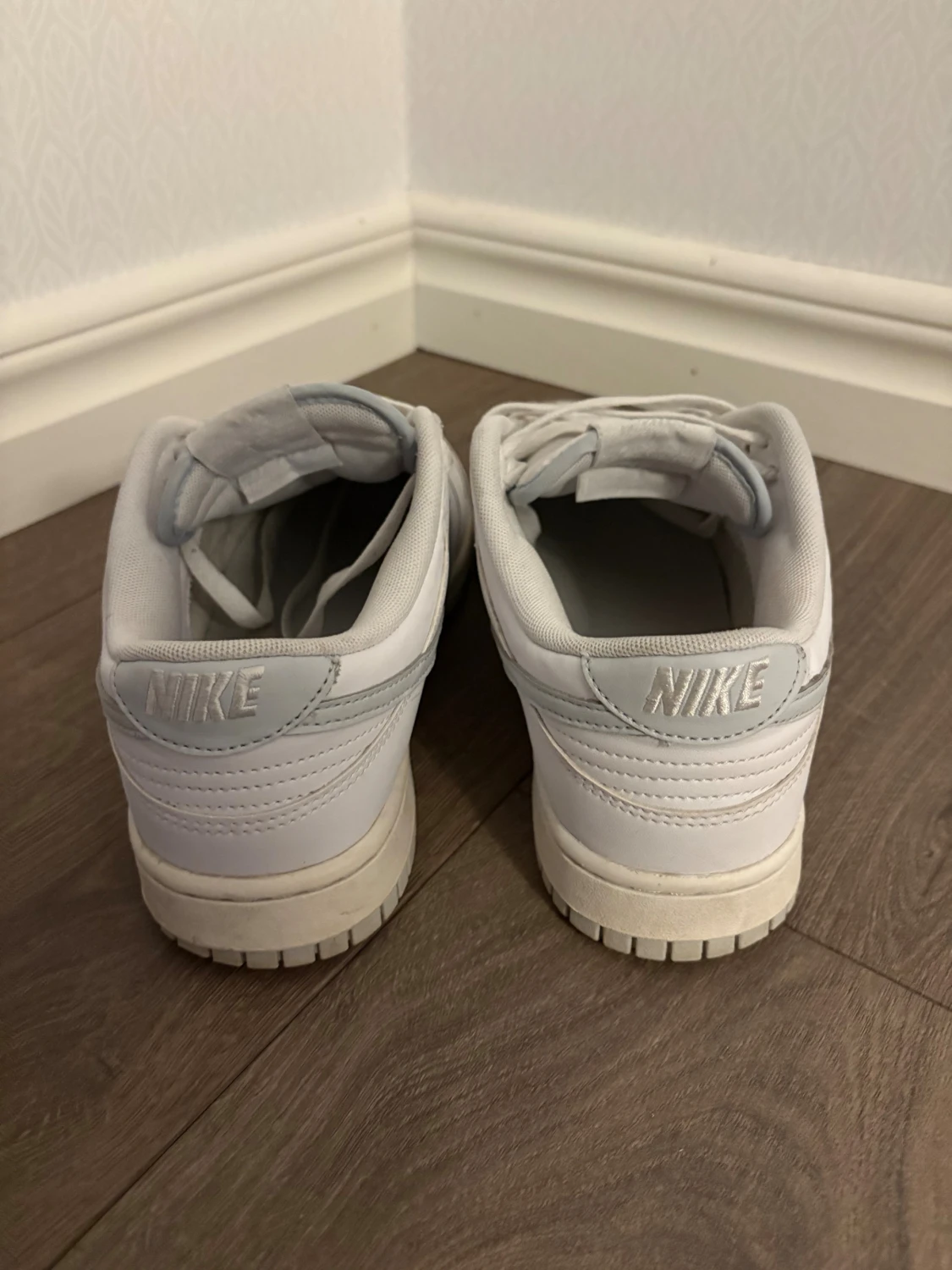 Nike Dunk Low vit/grå, stl 43 - 2