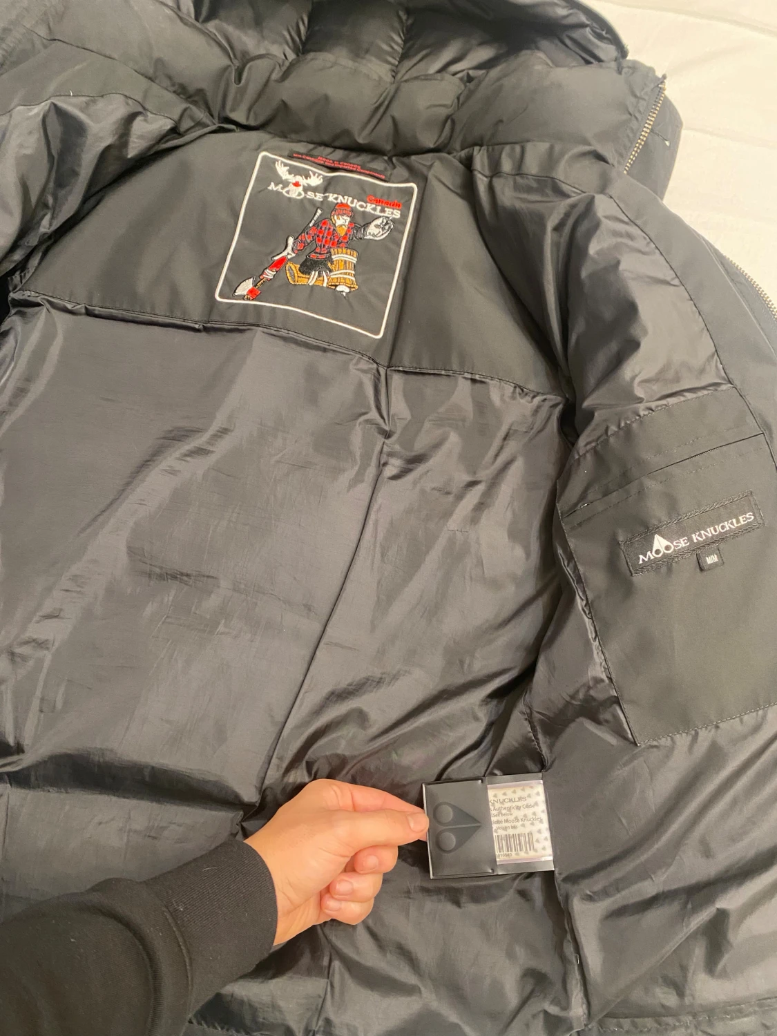 Svart Moose Knuckles dunjacka - 2