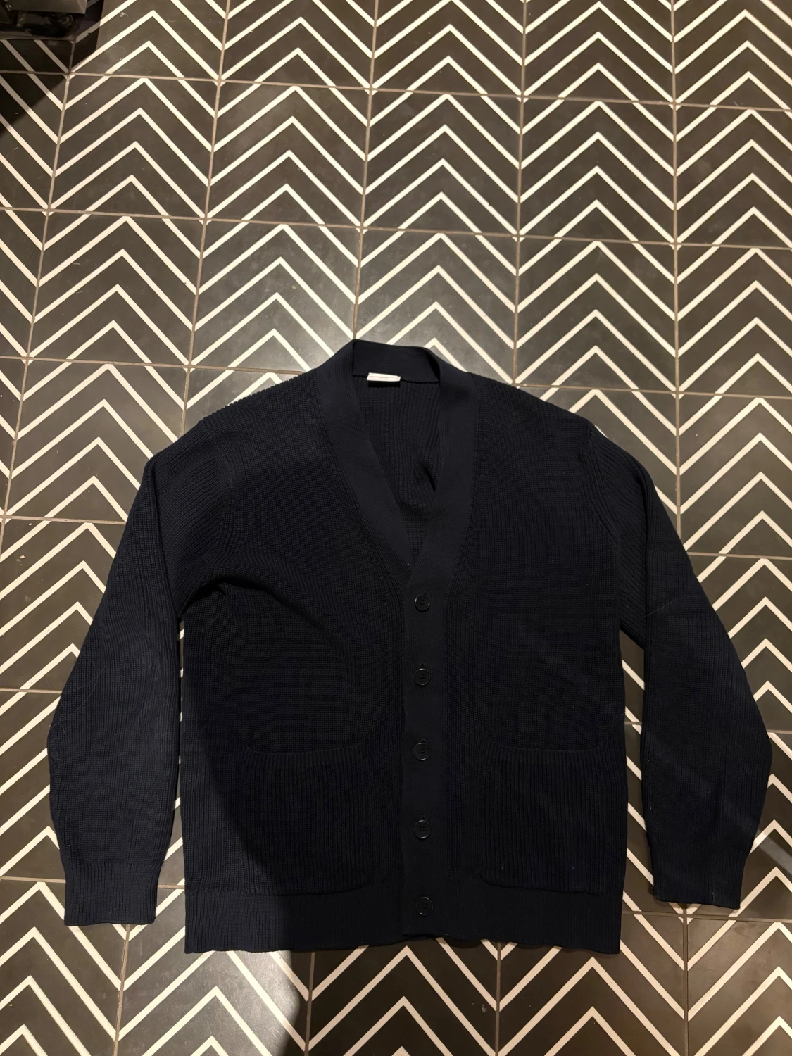 Mörkblå stickad kofta från John Henric - 1