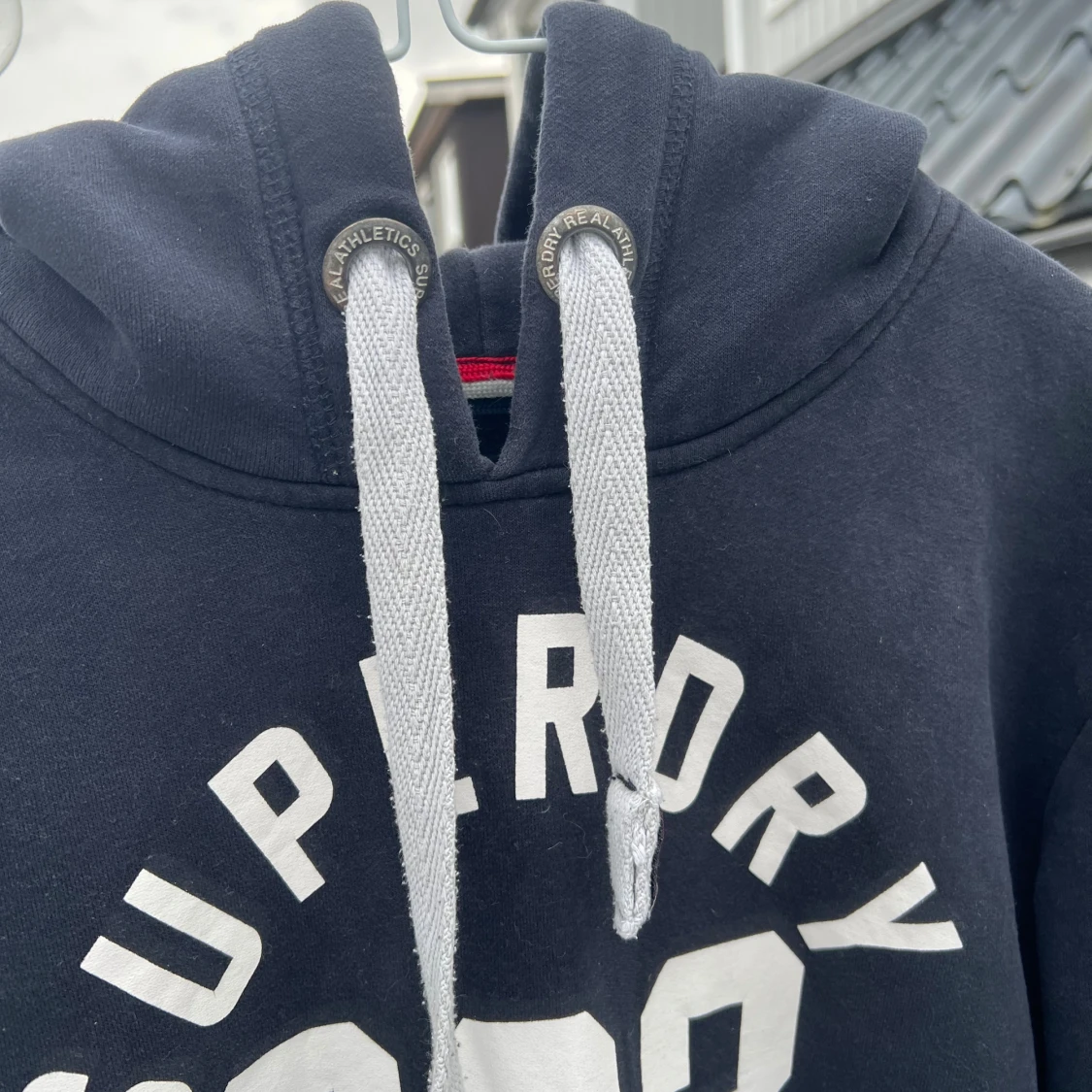Svart hoodie från Superdry med tryck - 3