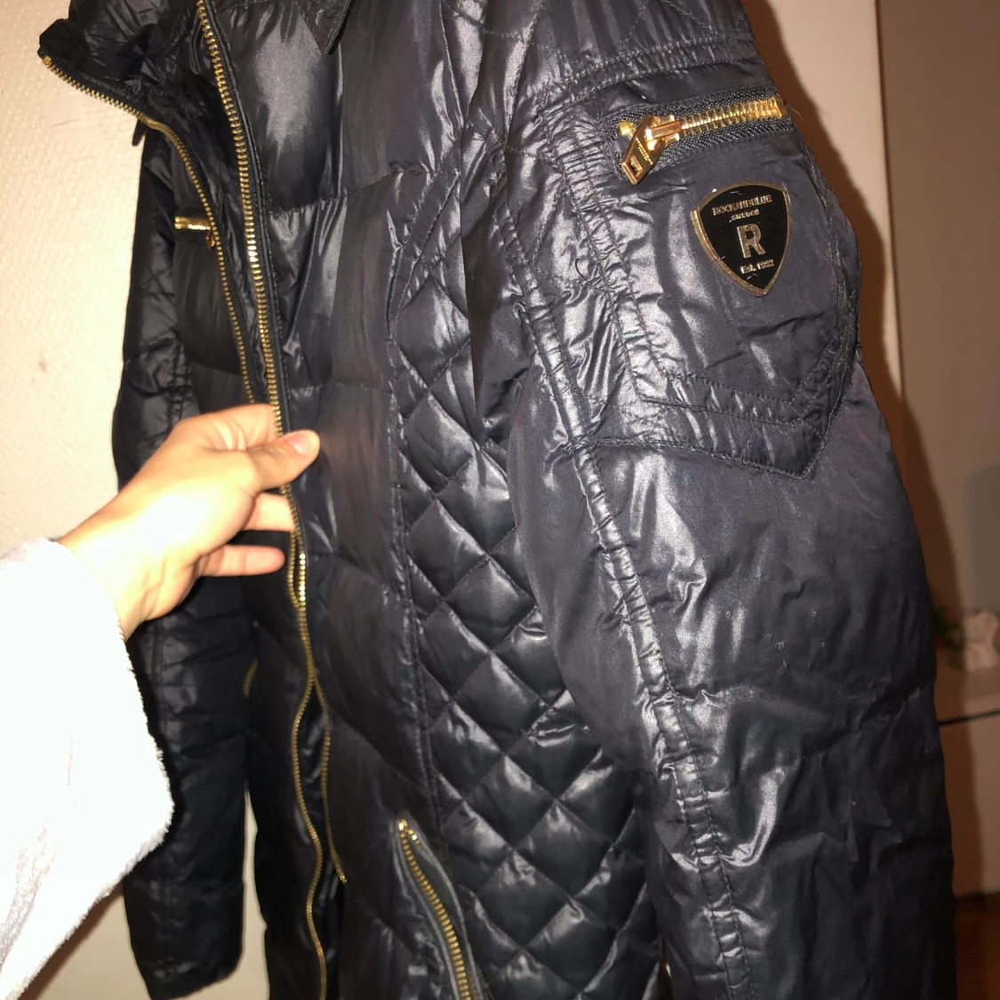 Svart dunjacka Rockandblue med leopardfoder - 1