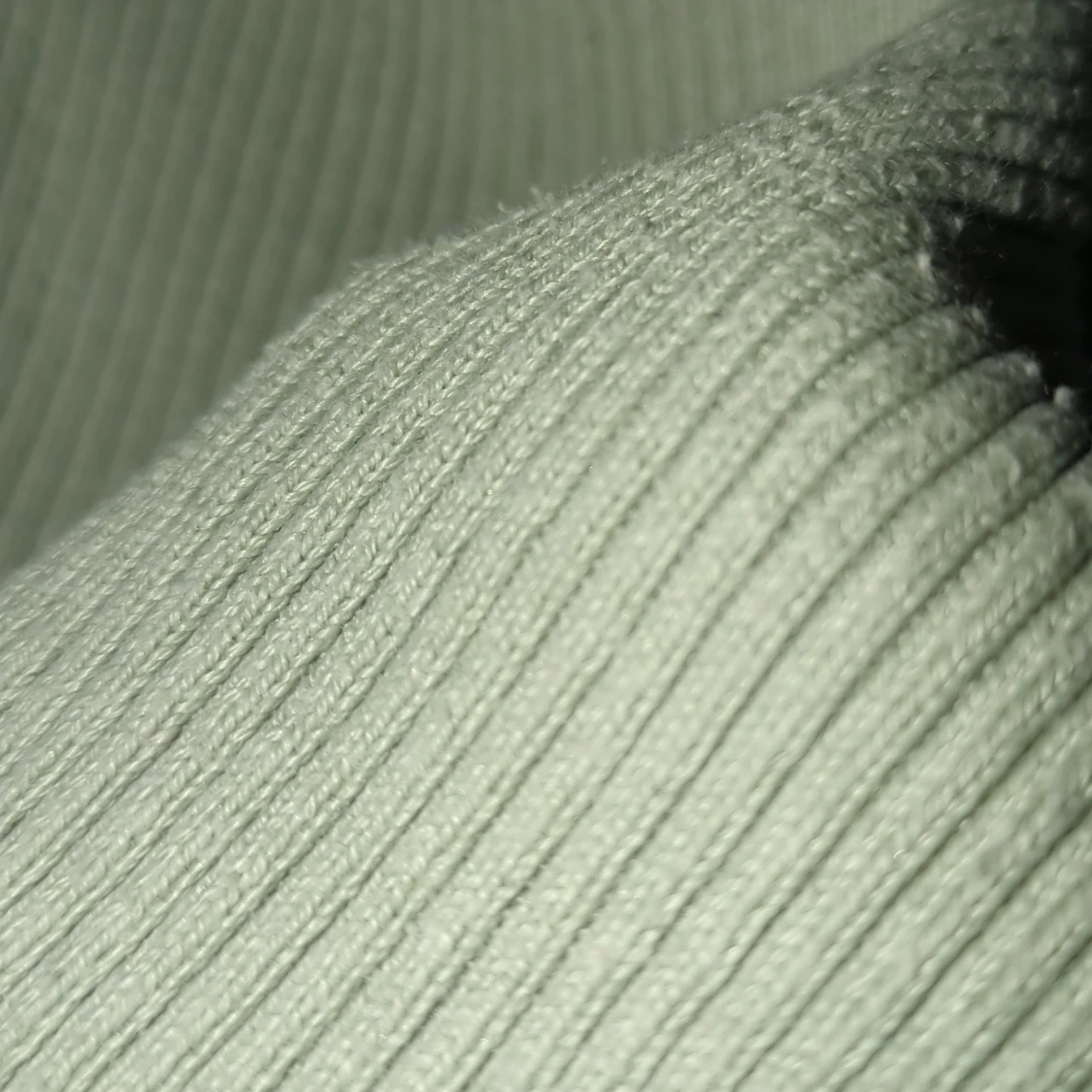 Ljusgrön ribbad kofta från Lindex - 3