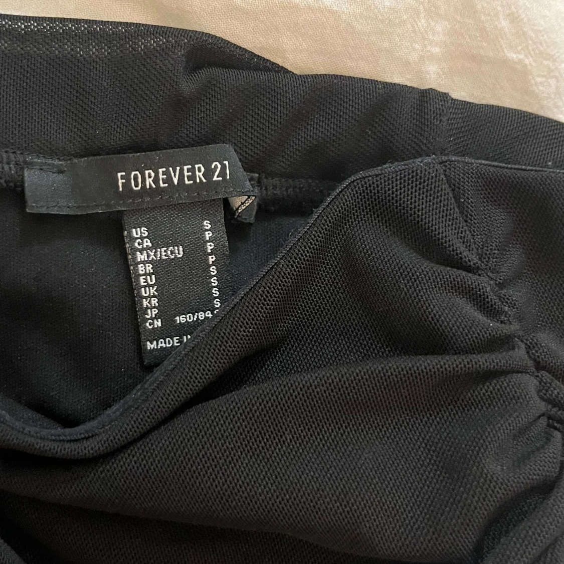 Svart tubtopp från Forever 21 - 3