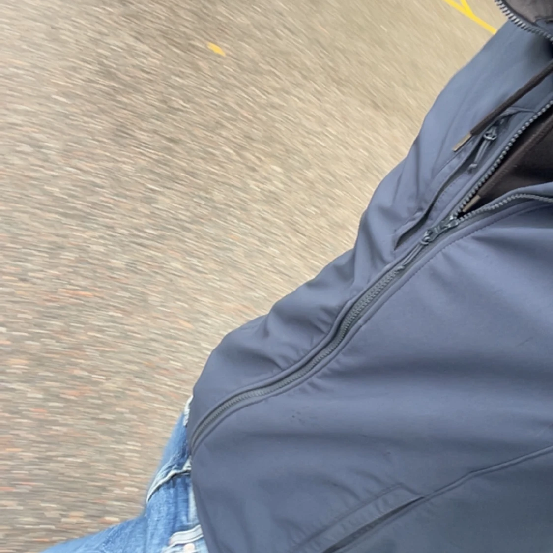 Mörkblå jacka från Helly Hansen - 3