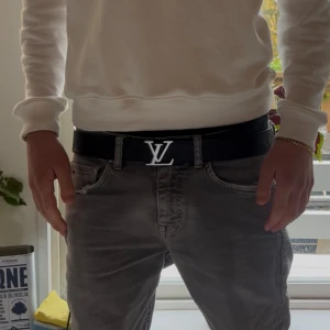 Bälte - Nyskick, längd: 110