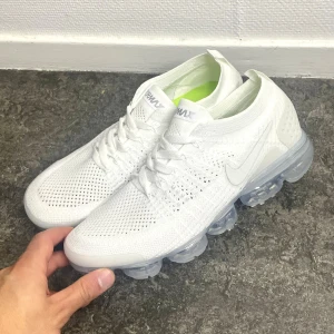 Nike vapor max  - Ej använd (STORLEK 43)