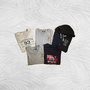 Tröjor från Morris, Henry Lloyd och Lexington - Säljer dessa premium tröjor, alla i fantastiskt skick! Morris i S och M, Henry Lloyd i M och Lexington M. Hör av dig så löser vi en bra deal! Priser etc hittar du på min plick, men de är ej fasta! Så ge gärna ett bud så ska vi se vad som kan lösas😁