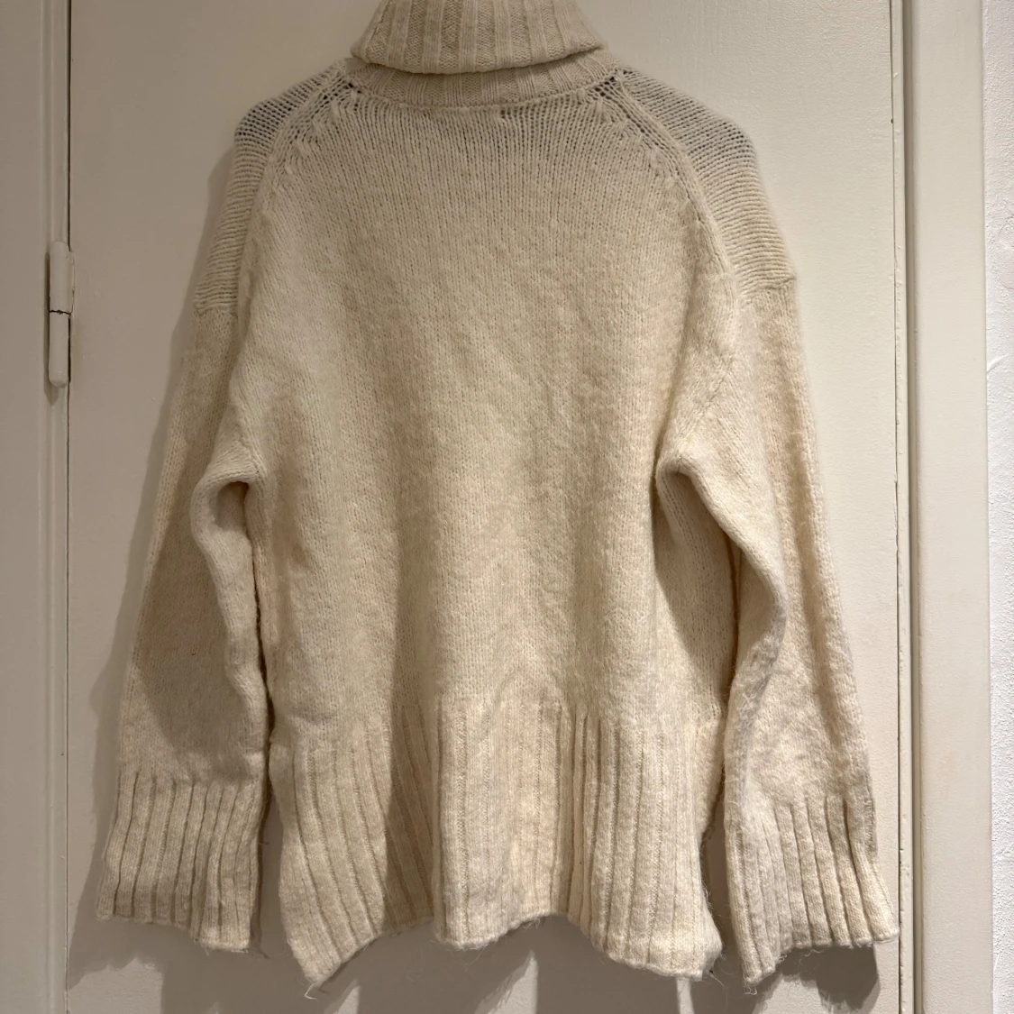 Stickad polotröja  - 1