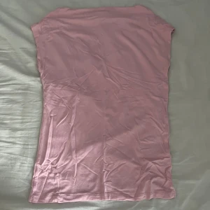 Rosa topp - Rosa topp från lager 157 i storlek s🩷ny skick nästan inte använt