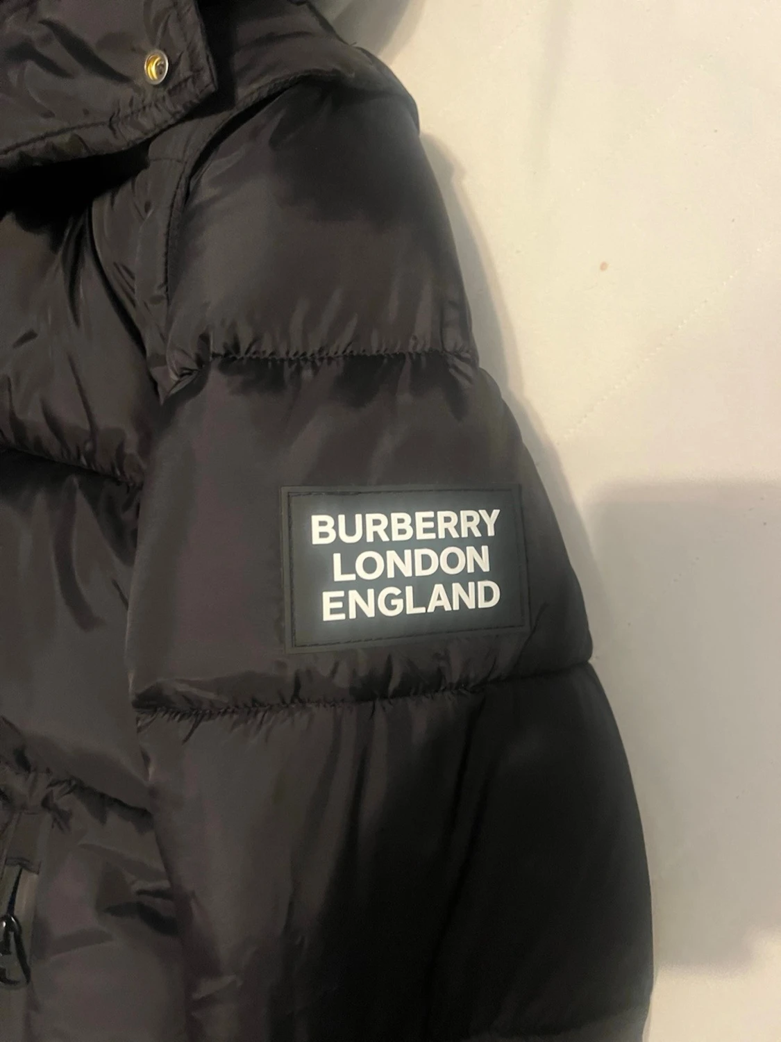 Svart dunjacka från Burberry - 1