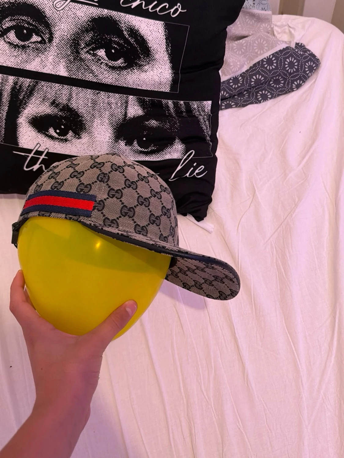 Gucci keps med GG-mönster