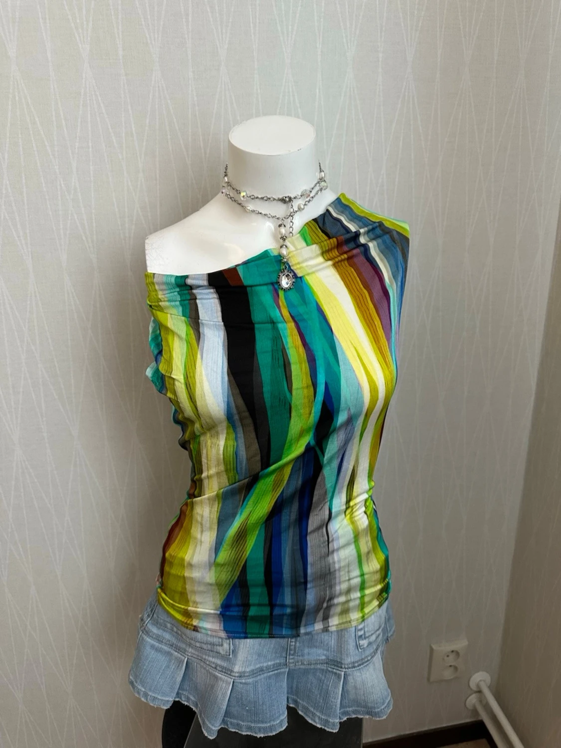 Flerfärgad randig ärmlös topp - 3