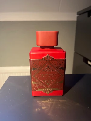 Bade'e Al Oud Sublime parfym - Användbara några få sprut, kan sänka pris vid snabb affär