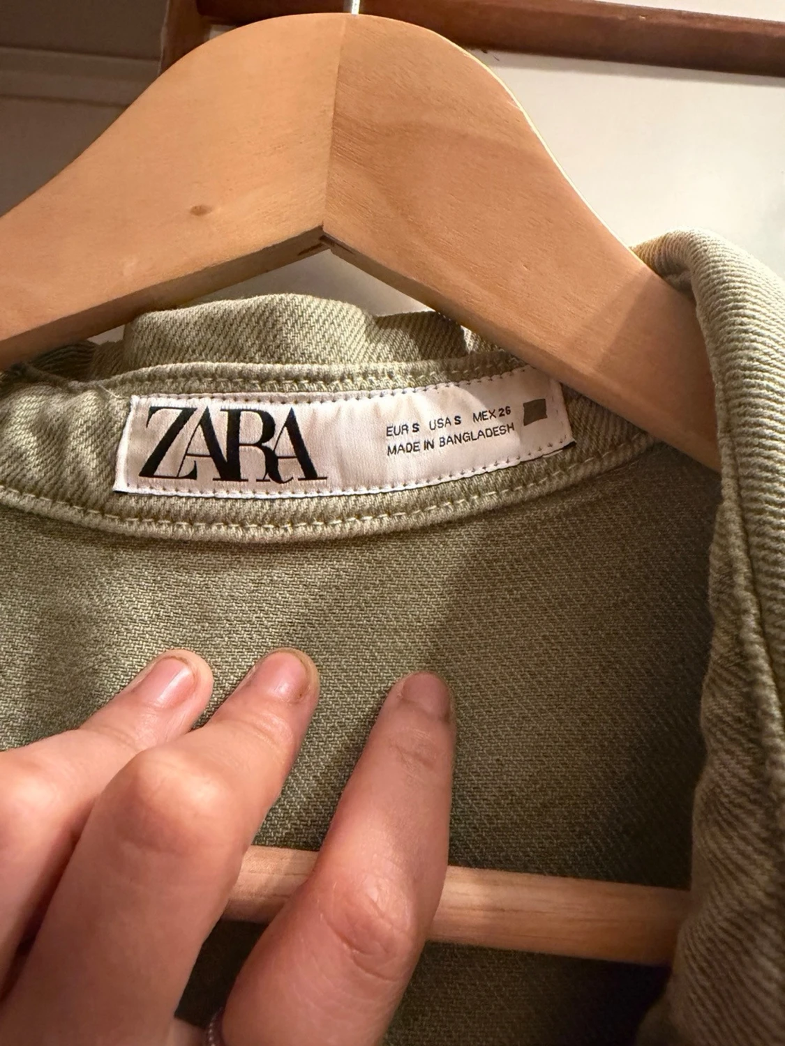 Grön jeansjacka från Zara - 1