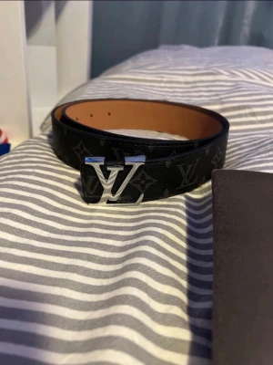 L v välte  - Nytt skick köpte nyss aldrig använd 