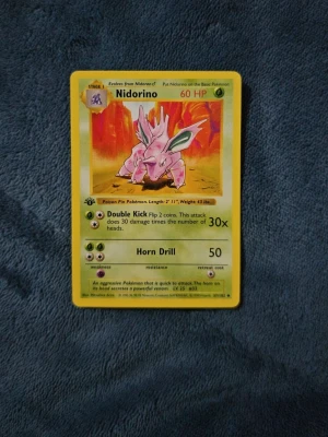 Nidorino #37 1st edition - 1st edition!
