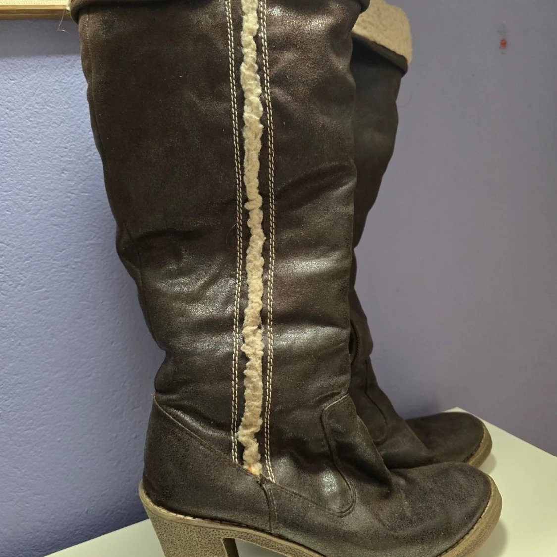 Bruna höga stövlar med klack, strl 39 - 1