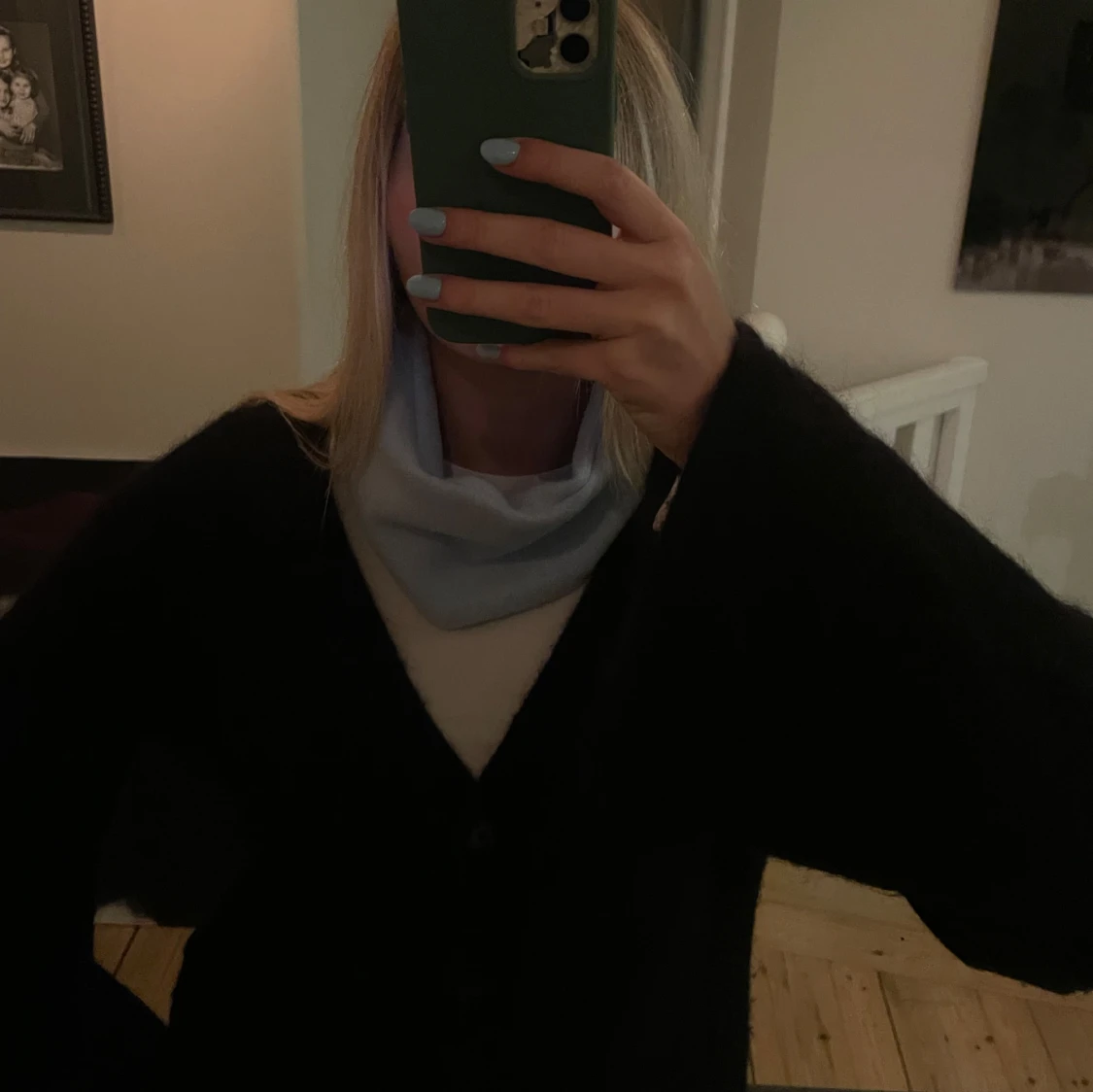 Buff i rosa, ljusblå och mörkgrön - 1